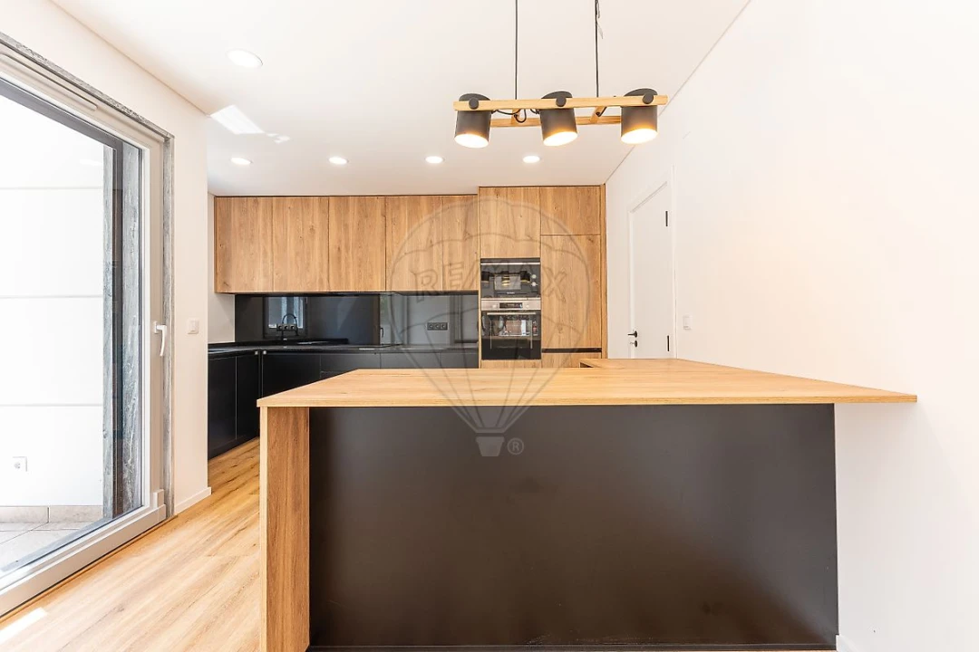 Moradia T3 para Venda em Algueirão-Mem Martins Foto 10