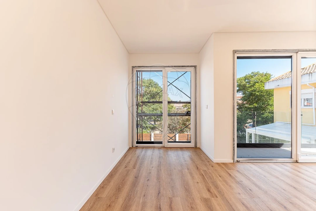 Moradia T3 para Venda em Algueirão-Mem Martins Foto 19