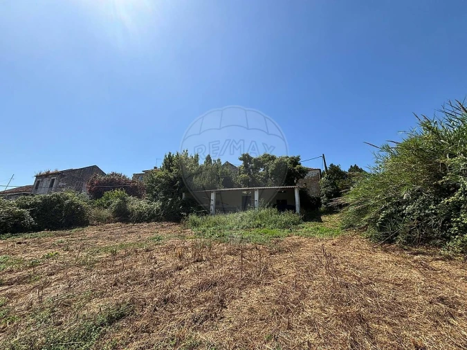 Armazém para Venda em Carvoeira e Carmões Foto 10