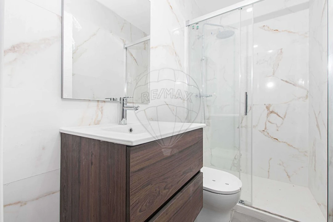 Apartamento T3 para Arrendamento em Alhandra, São João dos Montes e Calhandriz Foto 9