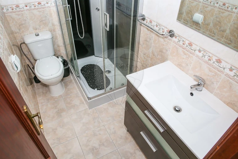 Moradia T3 para Venda em Carregado e Cadafais Foto 26