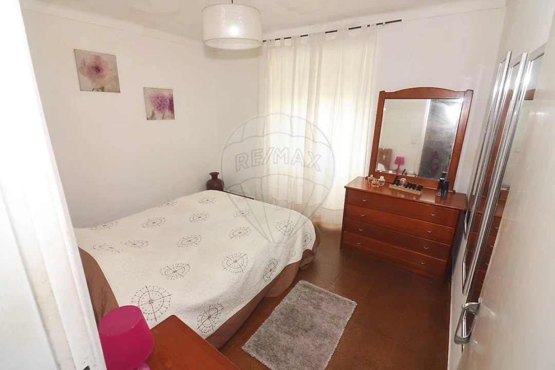 Moradia T2 para Venda em Castanheira do Ribatejo e Cachoeiras Foto 10