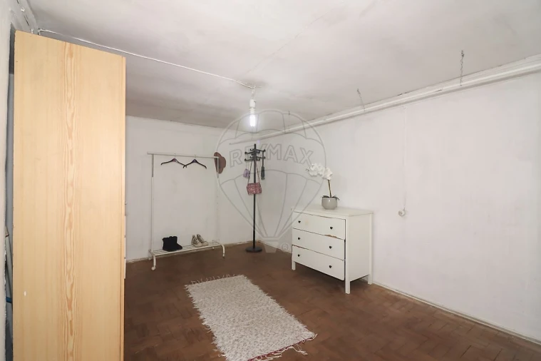 Moradia T2 para Venda em Castanheira do Ribatejo e Cachoeiras Foto 30