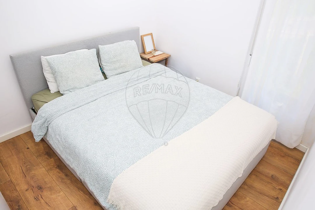 Moradia T2 para Venda em Arruda dos Vinhos Foto 13