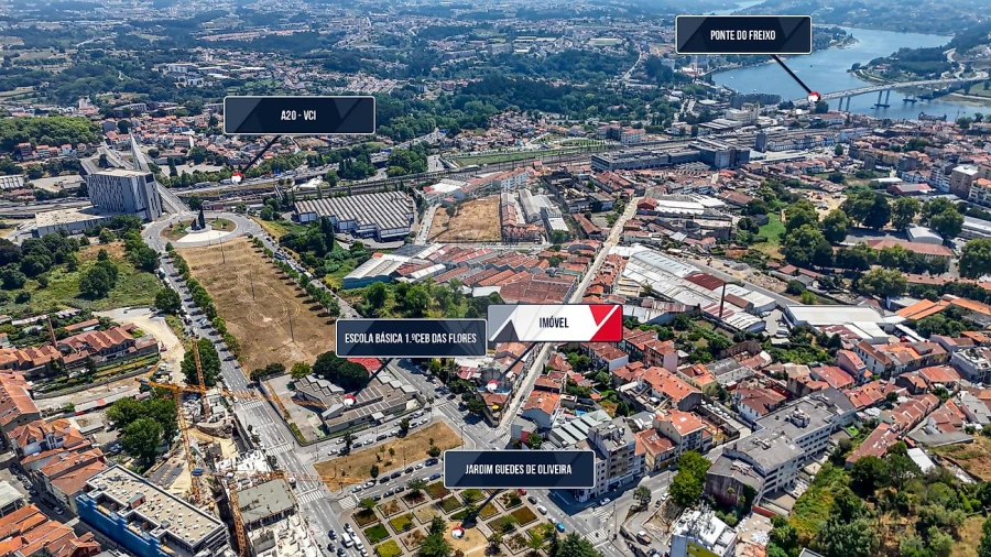 Moradia T3 para Venda em Campanhã Foto 26