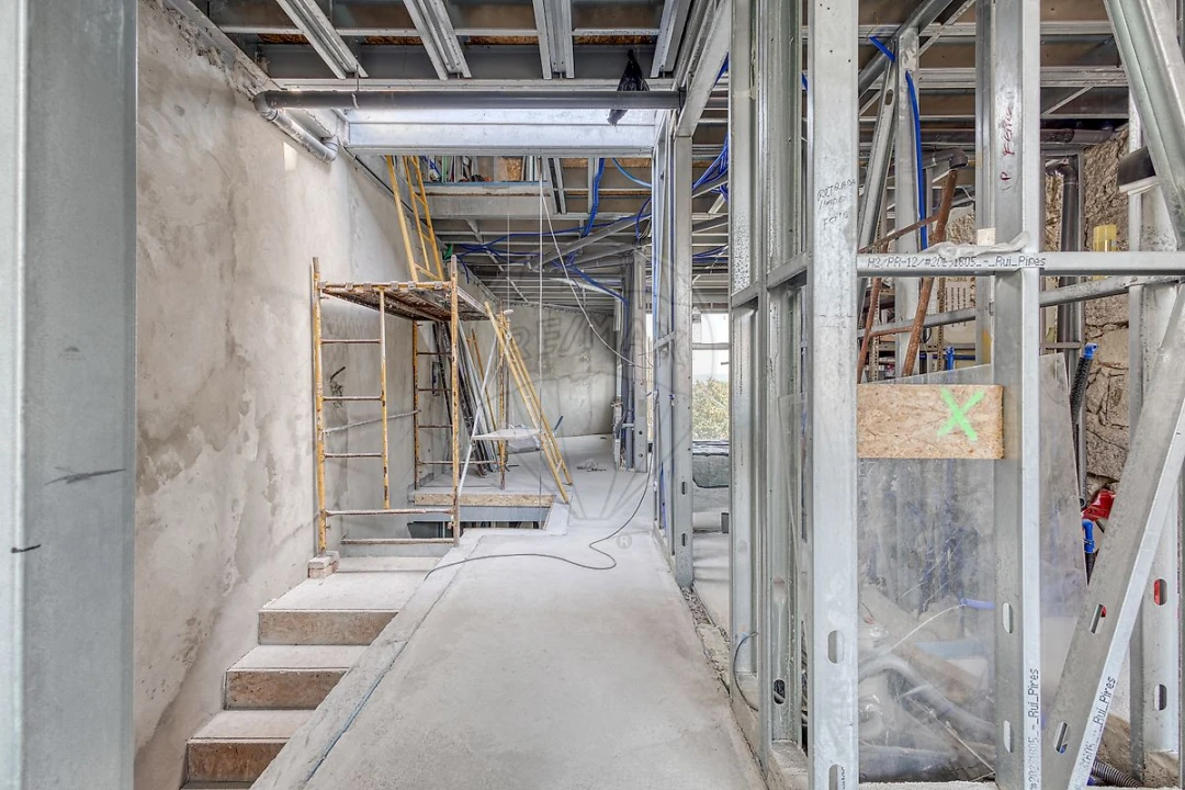 Moradia T3 para Venda em Campanhã Foto 9