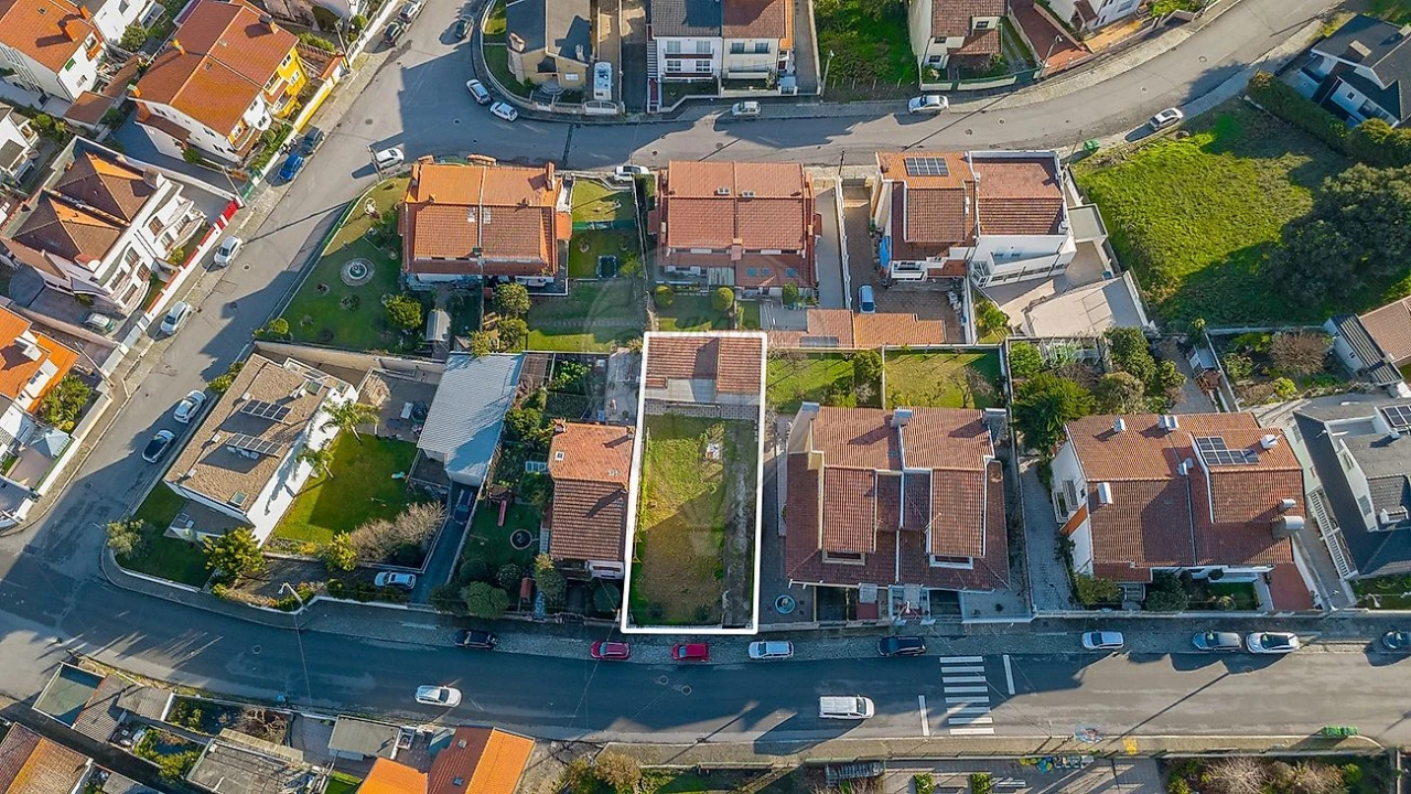 Terreno para Venda em Vilar de Andorinho Foto 6