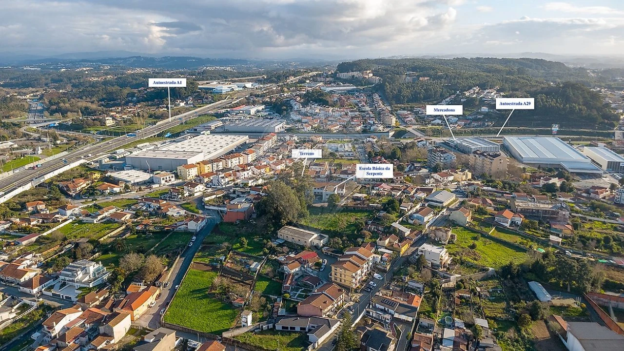 Terreno para Venda em Vilar de Andorinho Foto 7