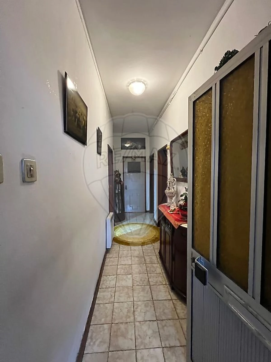 Apartamento T1 para Venda em Rio Tinto Foto 4