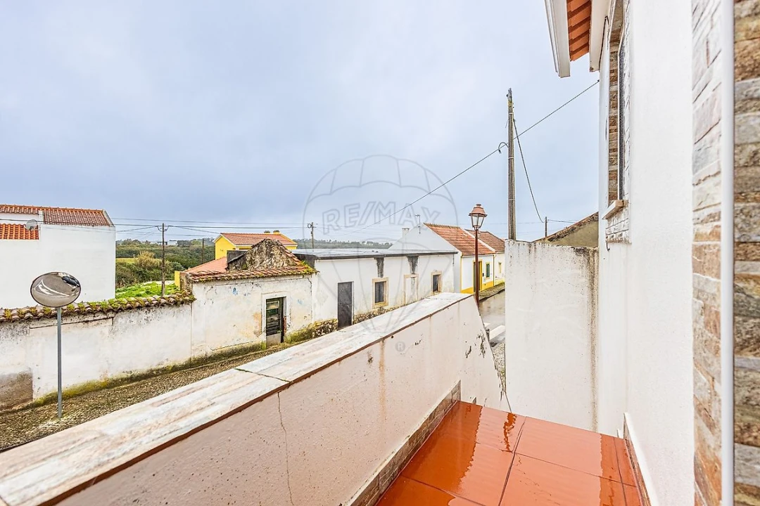 Moradia T2 para Venda em Manique do Intendente, Vila Nova de São Pedro e Maçussa Foto 1