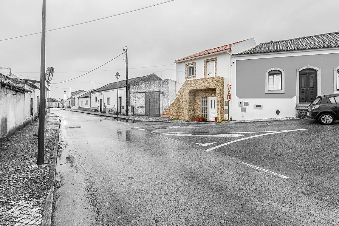 Moradia T2 para Venda em Manique do Intendente, Vila Nova de São Pedro e Maçussa Foto 9