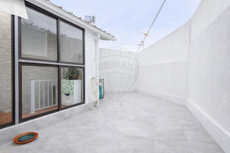 Moradia T2 para Venda em Manique do Intendente, Vila Nova de São Pedro e Maçussa Foto 11