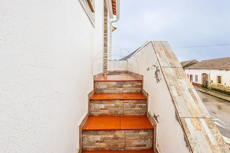 Moradia T2 para Venda em Manique do Intendente, Vila Nova de São Pedro e Maçussa Foto 3