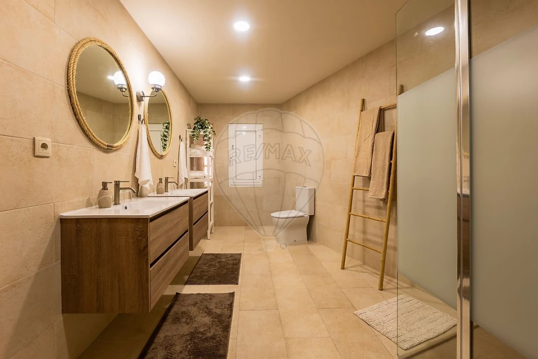 Moradia T3 para Venda em Landal Foto 7