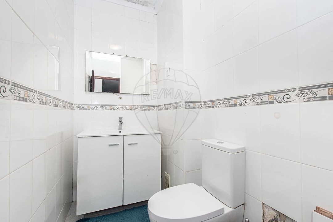 Apartamento T3 para Venda em Carregado e Cadafais Foto 11