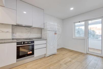 Apartamento T2 para Arrendamento em Cedofeita, Santo Ildefonso, Sé, Miragaia, São Nicolau e Vitória