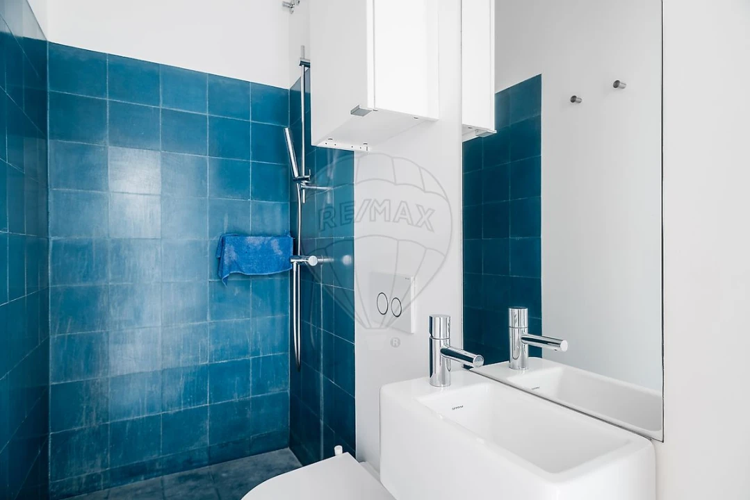 Apartamento T3 para Venda em Santo António Foto 17