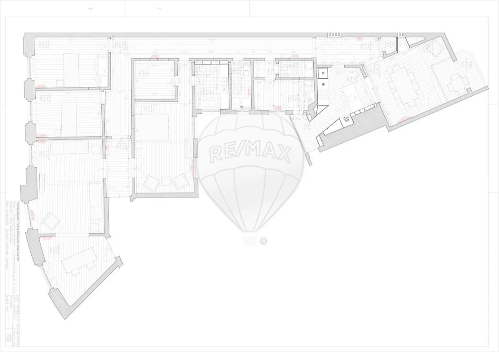 Apartamento T3 para Venda em Santo António Foto 31