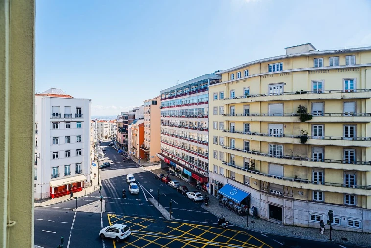 Apartamento T3 para Venda em Santo António Foto 29