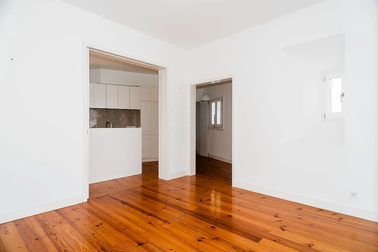Apartamento T3 para Venda em Santo António Foto 24