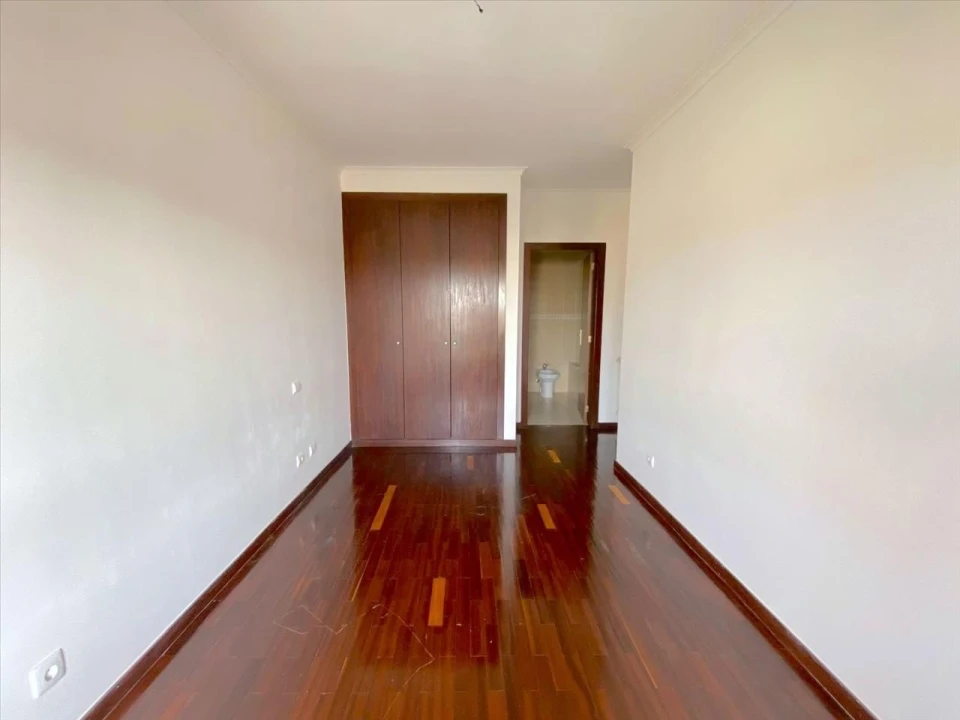 Apartamento T2 para Venda em Santa Marinha e São Pedro da Afurada Foto 17