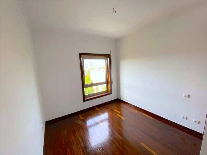 Apartamento T2 para Venda em Santa Marinha e São Pedro da Afurada Foto 13