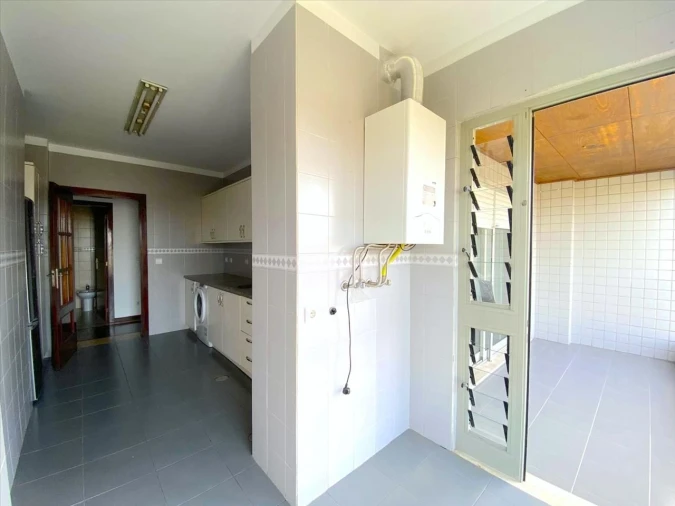 Apartamento T2 para Venda em Santa Marinha e São Pedro da Afurada Foto 9