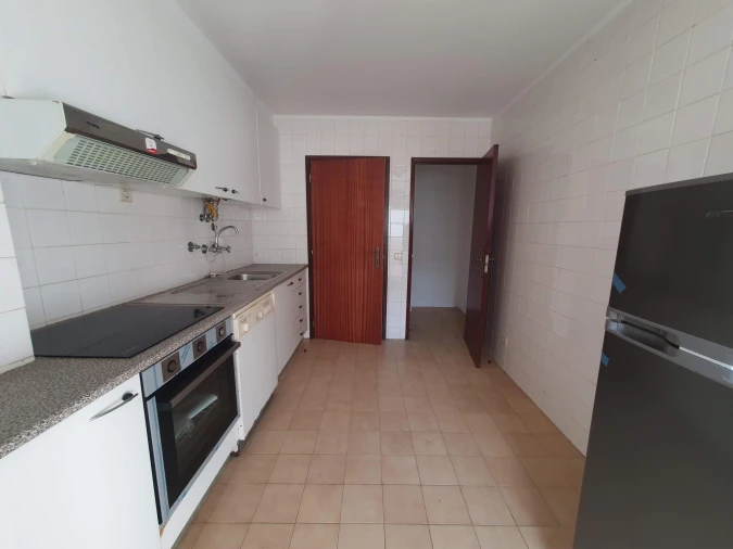 Apartamento T2 para Venda em Rio Tinto Foto 5