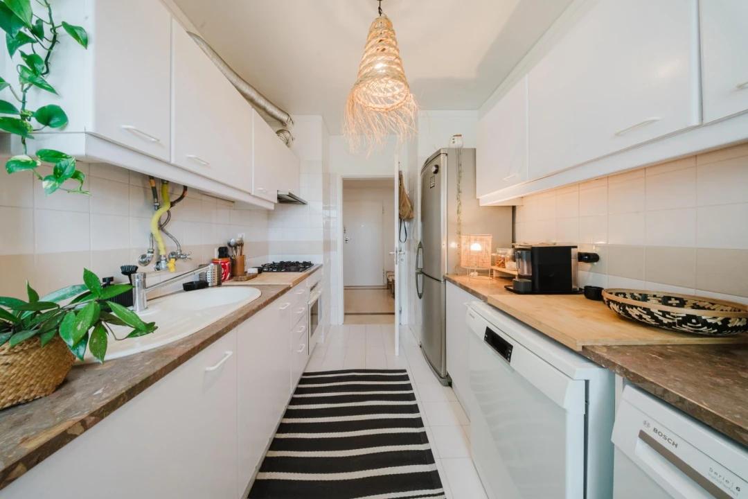 Apartamento T2 para Venda em Carnide Foto 12