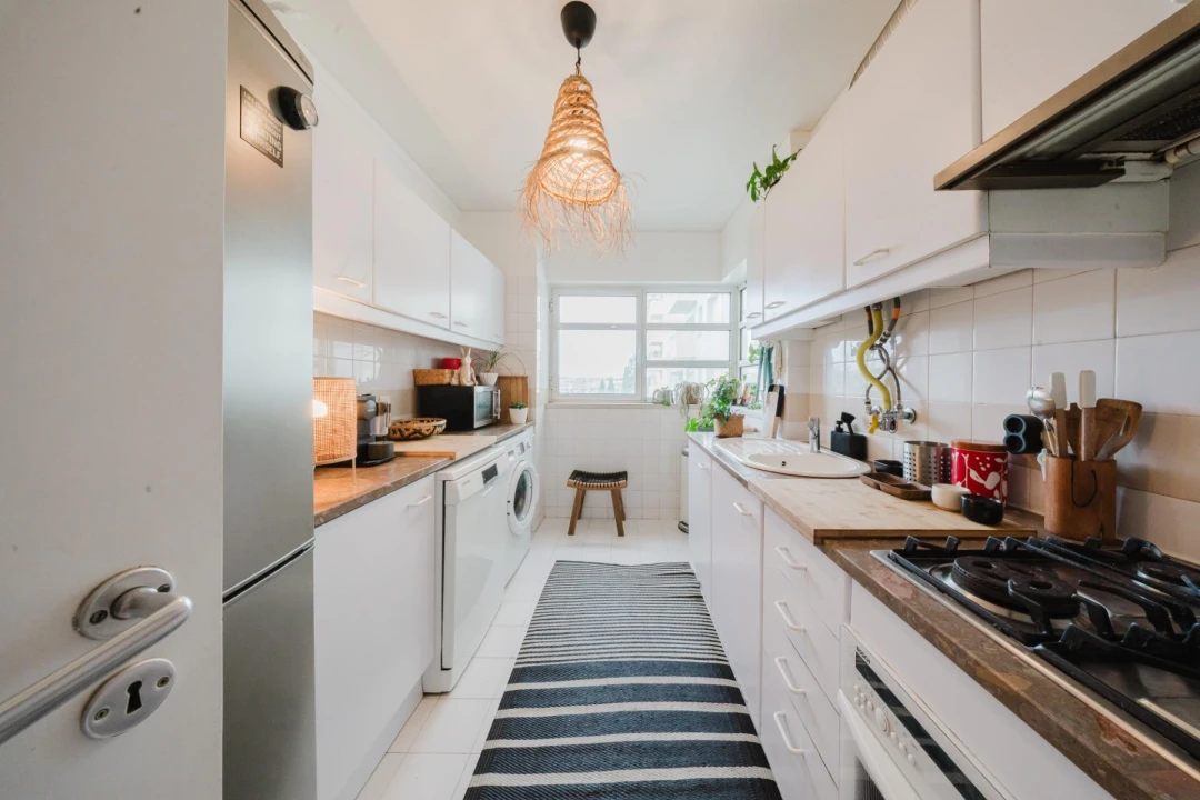 Apartamento T2 para Venda em Carnide Foto 11