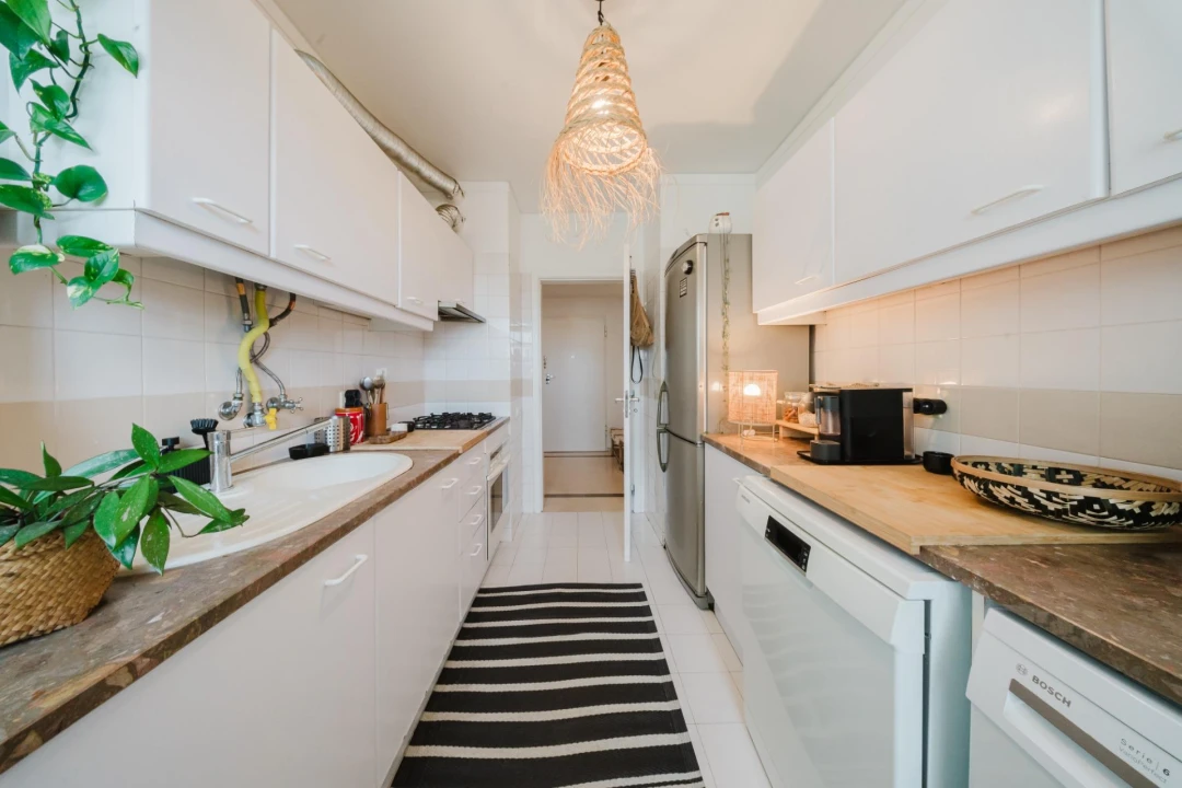 Apartamento T2 para Venda em Carnide Foto 12