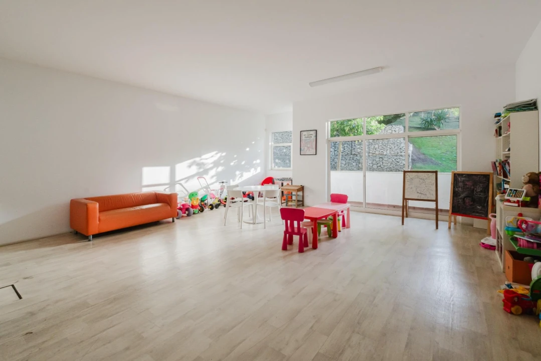 Apartamento T2 para Venda em Carnide Foto 18