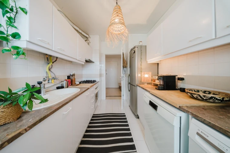 Apartamento T2 para Venda em Carnide Foto 12