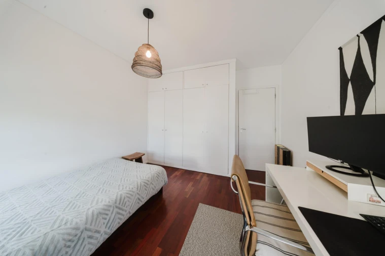 Apartamento T2 para Venda em Carnide Foto 6