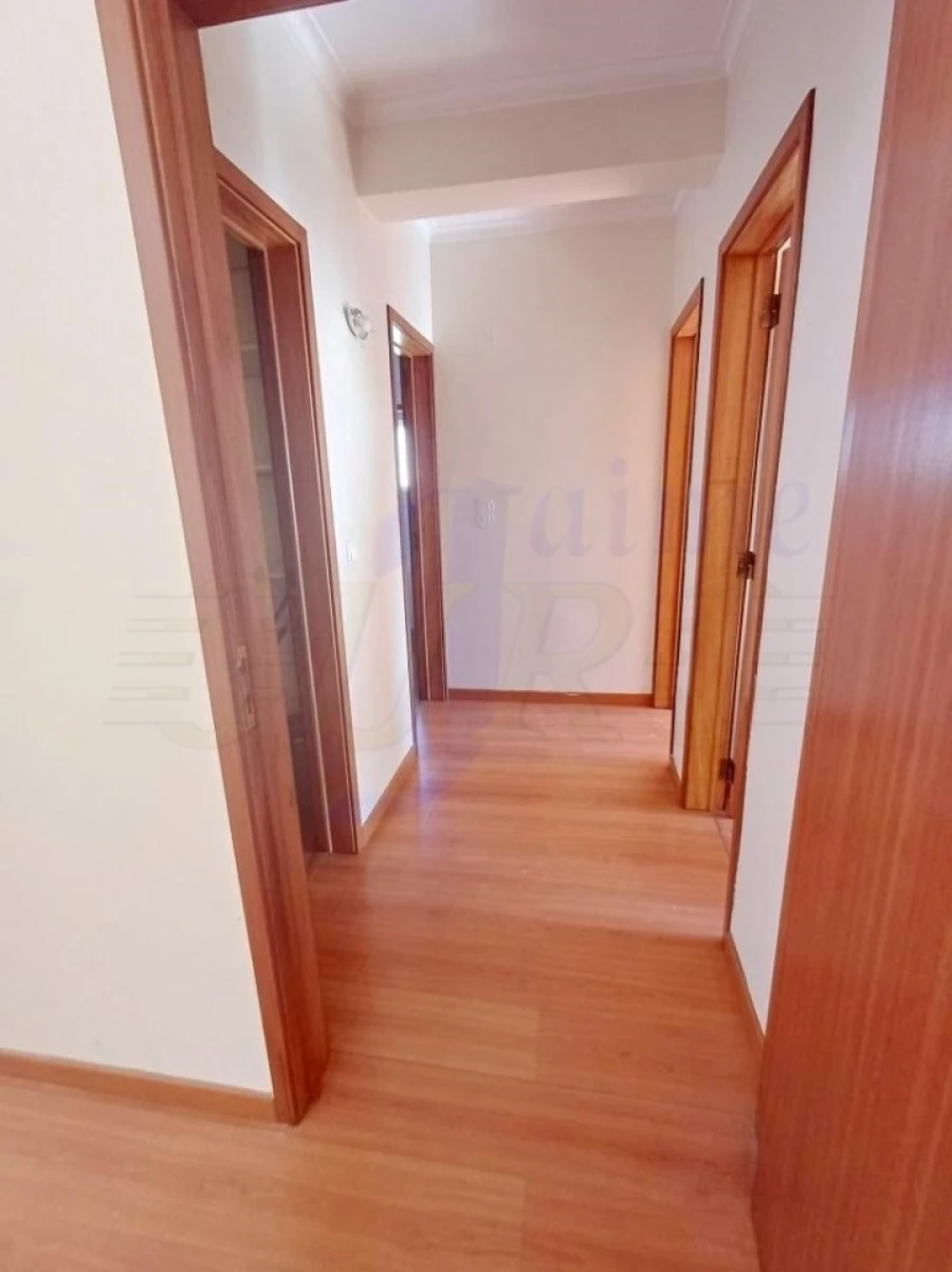 Apartamento T2 para Venda em Queluz e Belas Foto 8