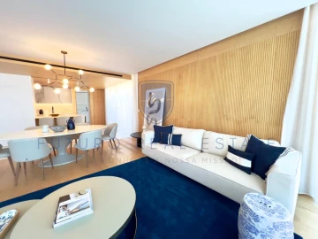 Apartamento T3 para Venda em Funchal (Se)