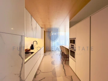 Apartamento T3 para Venda em Funchal (Se)