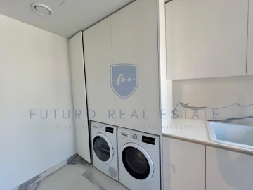 Apartamento T3 para Venda em Funchal (Se)