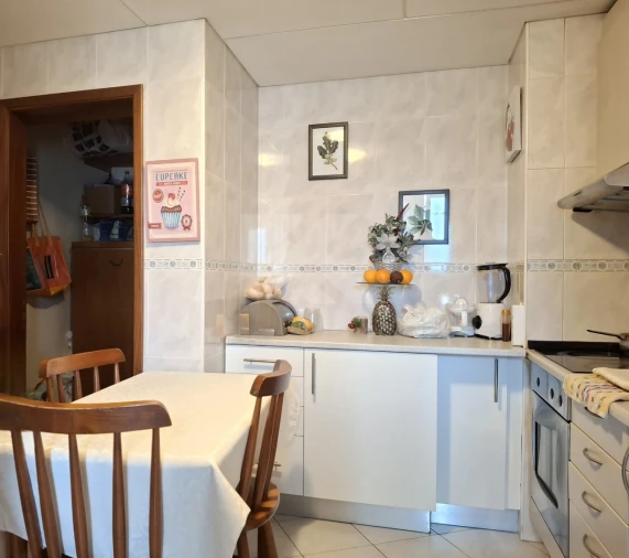 Apartamento T1 para Venda em Santo Antonio Foto 5