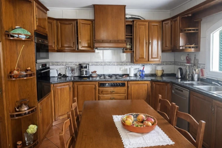 Moradia T4 para Venda em Esgueira Foto 6