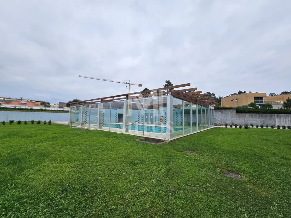 Apartamento T1 para Venda em Darque Foto 15