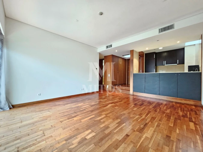 Apartamento T1 para Venda em Darque Foto 3