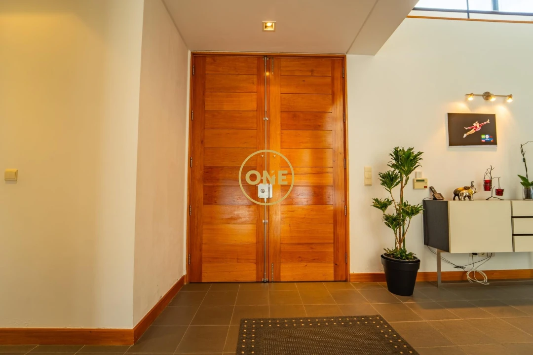 Moradia T5 para Venda em Rosto do Cão (São Roque) Foto 6