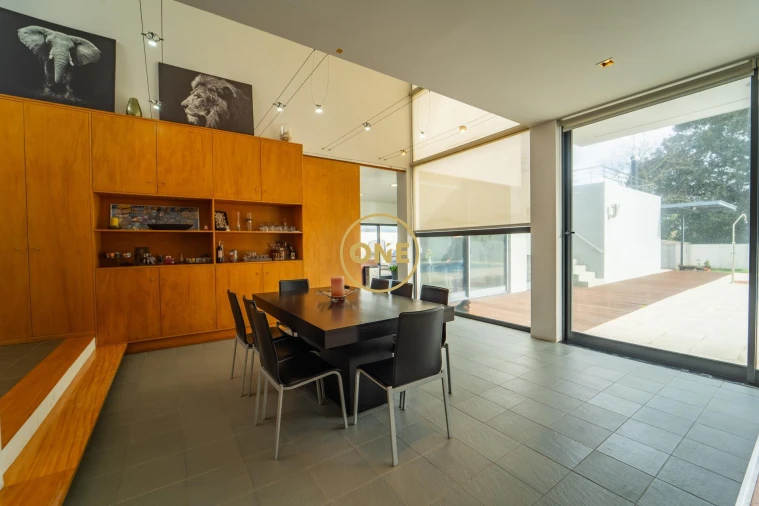 Moradia T5 para Venda em Rosto do Cão (São Roque) Foto 7