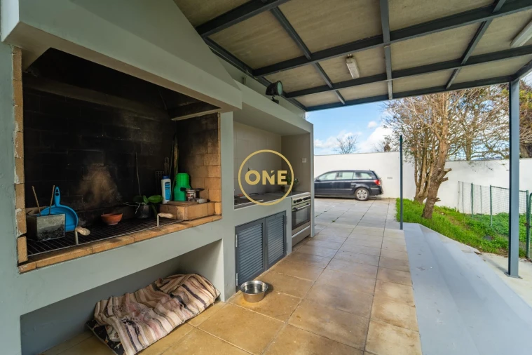 Moradia T5 para Venda em Rosto do Cão (São Roque) Foto 53