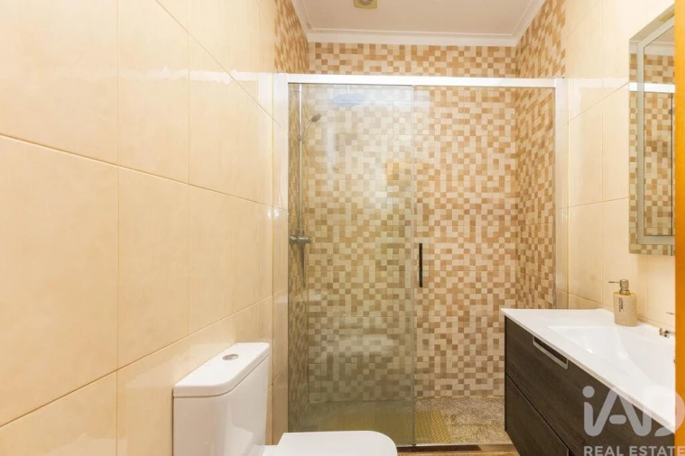 Moradia T3 para Venda em Valongo Foto 13