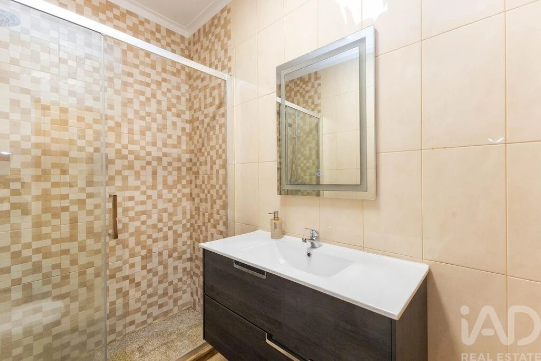 Moradia T3 para Venda em Valongo Foto 14