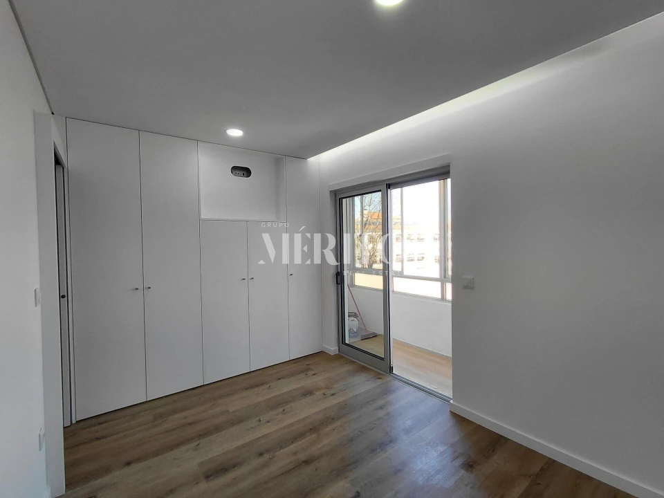 Apartamento para Venda em Arcozelo Foto 9