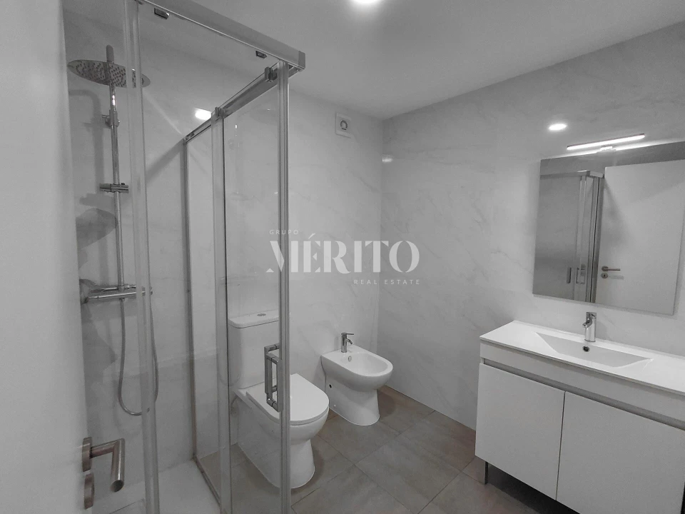 Apartamento para Venda em Arcozelo Foto 14
