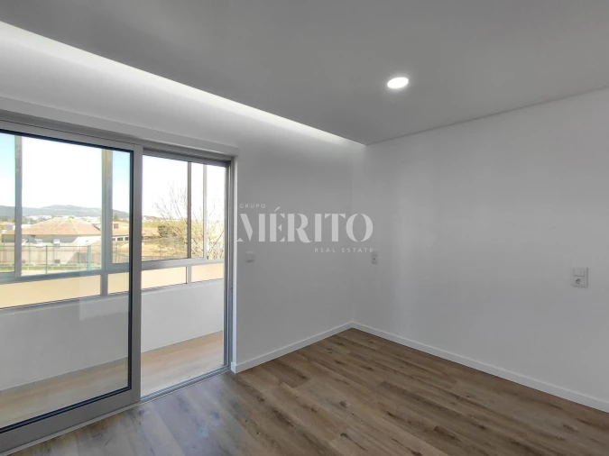 Apartamento para Venda em Arcozelo Foto 10